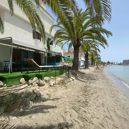 En El Mar A Un Paso Del Mar Holiday home