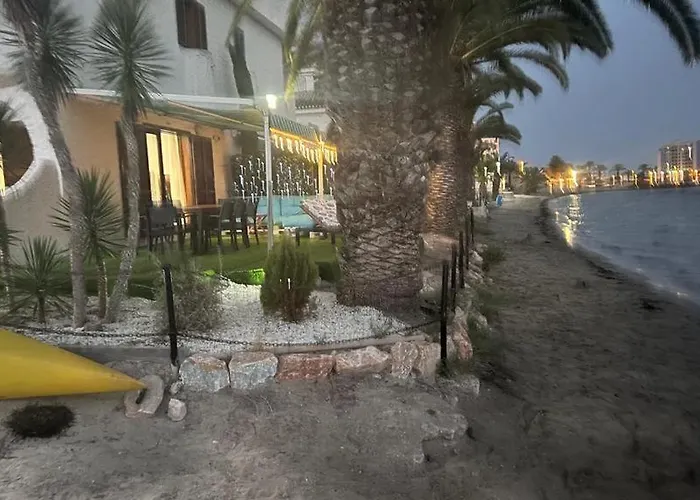 En El Mar בית נופש לה מנגה דל מר מנור