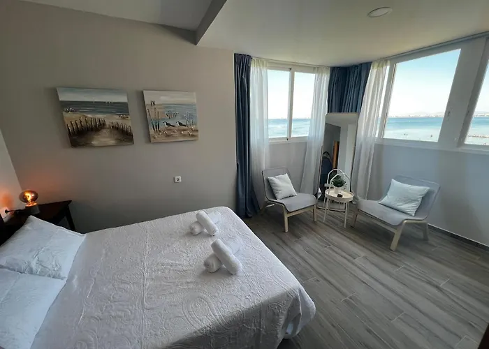 בית נופש En El Mar לה מנגה דל מר מנור