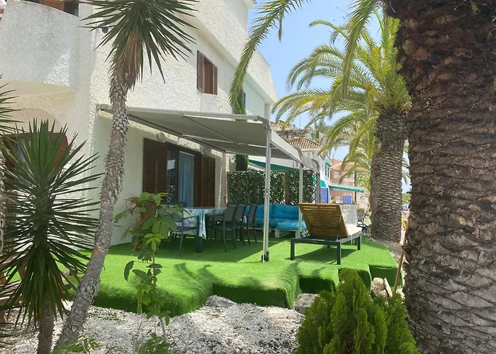 En El Mar * לה מנגה דל מר מנור